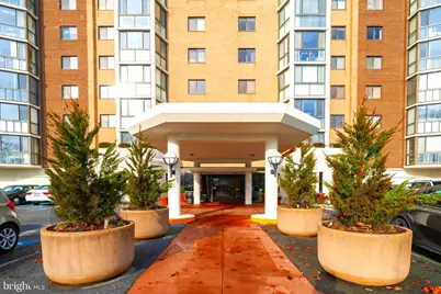 15115 Interlachen Dr #3-621, Silver Spring, MD 20906 - Photo 4