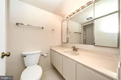 15115 Interlachen Dr #3-621, Silver Spring, MD 20906 - Photo 26