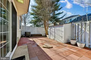 11407 Herefordshire Way, Germantown, MD 20876 - Photo 4