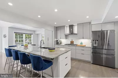 207 Upshire Circle, Gaithersburg, MD 20878 - Photo 4