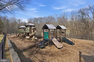 207 Upshire Cir, Gaithersburg, MD 20878 - Photo 44