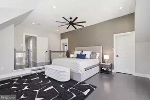 207 Upshire Cir, Gaithersburg, MD 20878 - Photo 22