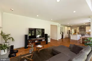 8809 Saunders Ln, Bethesda, MD 20817 - Photo 38