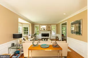 8809 Saunders Ln, Bethesda, MD 20817 - Photo 14