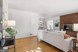 10014 Cedar Ln, Kensington, MD 20895 - Photo 2