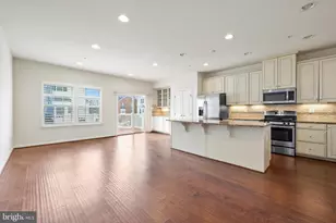 13312 Waterford Hills Boulevard, Germantown, MD 20874 - Photo 10