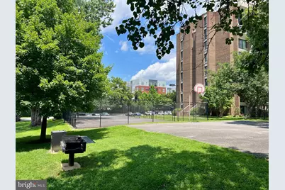 9900 Georgia Avenue #27-113, Silver Spring, MD 20902 - Photo 18