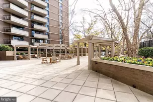 4620 Park Ave N, Chevy Chase, MD 20815 - Photo 18