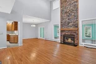 15022 Snowden Dr, Silver Spring, MD 20905 - Photo 26