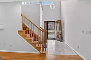 15022 Snowden Dr, Silver Spring, MD 20905 - Photo 4