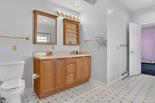 15022 Snowden Dr, Silver Spring, MD 20905 - Photo 18