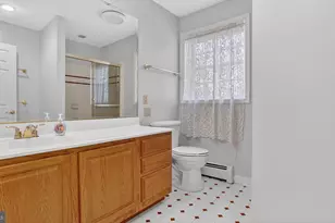 15022 Snowden Dr, Silver Spring, MD 20905 - Photo 48