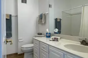 12235 Tildenwood Dr, Rockville, MD 20852 - Photo 32