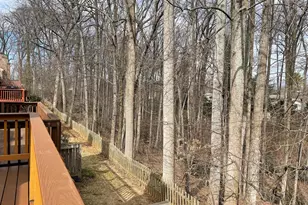 12235 Tildenwood Dr, Rockville, MD 20852 - Photo 20