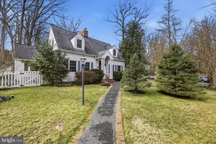 4701 Argyle Ave, Garrett Park, MD 20896 - Photo 2