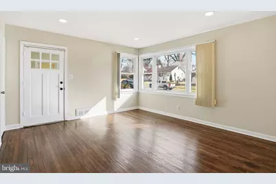 1306 Abbott Road, Rockville, MD 20851 - Photo 4