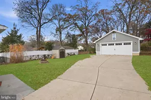 1306 Abbott Rd, Rockville, MD 20851 - Photo 20