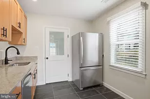 1306 Abbott Rd, Rockville, MD 20851 - Photo 10