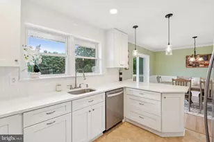 1804 Briggs Chaney Rd, Silver Spring, MD 20905 - Photo 8