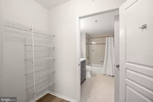 7111 Woodmont Ave, Bethesda, MD 20815 - Photo 16