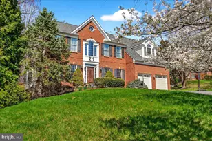 21 Hackett Ct, Poolesville, MD 20837 - Photo 2