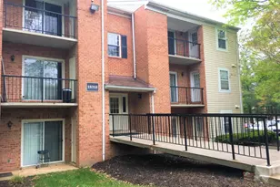 18318 Streamside Dr, Gaithersburg, MD 20879 - Photo 1