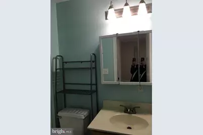 18318 Streamside Drive #304, Gaithersburg, MD 20879 - Photo 10