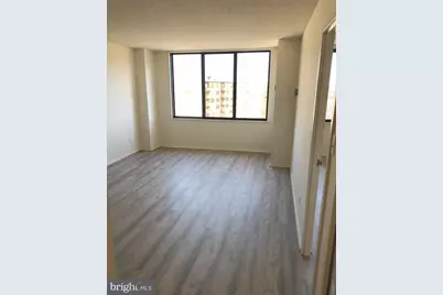 5225 Unit 1814S Pooks Hill, Bethesda, MD 20814 - Photo 2