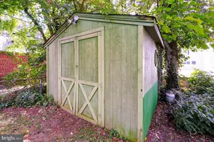 4851 Crescent St, Bethesda, MD 20816 - Photo 38