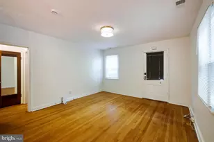 4851 Crescent St, Bethesda, MD 20816 - Photo 8