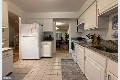 7507 Coddle Harbor Lane Lane, Potomac, MD 20854 - Photo 6