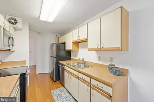 15107 Interlachen Dr, Silver Spring, MD 20906 - Photo 12