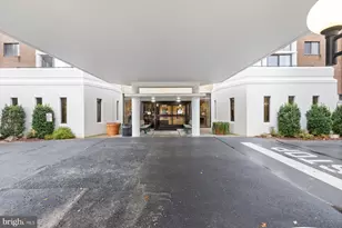 15107 Interlachen Dr, Silver Spring, MD 20906 - Photo 2