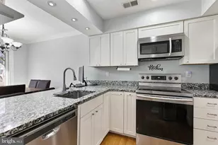 9841 Sailfish Terrace, Montgomery Village, MD 20886 - Photo 10