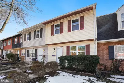 17738 Larchmont Terrace, Gaithersburg, MD 20877 - Photo 2