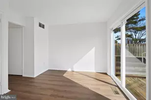 17738 Larchmont Terrace, Gaithersburg, MD 20877 - Photo 12