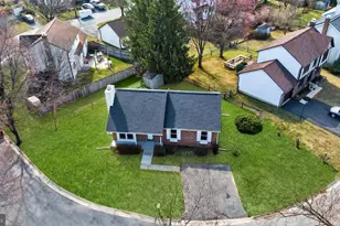 19031 McFarlin Dr, Germantown, MD 20874 - Photo 2