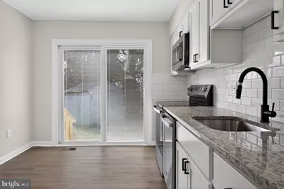 19031 McFarlin Drive, Germantown, MD 20874 - Photo 2