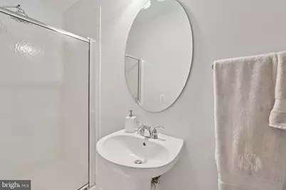 1019 Grand Oak Way, Rockville, MD 20852 - Photo 24