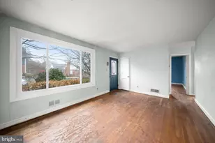 4915 Bangor Dr, Kensington, MD 20895 - Photo 4