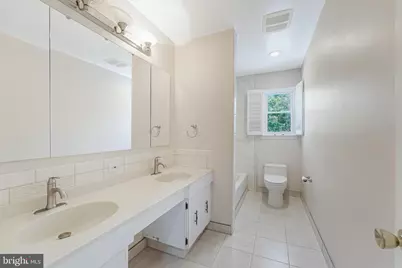 11433 Beechgrove Lane, Potomac, MD 20854 - Photo 34