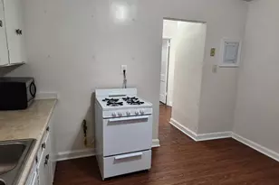 8201 Houston Ct, Takoma Park, MD 20912 - Photo 10