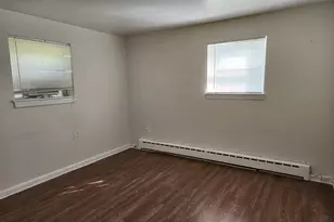 8201 Houston Ct, Takoma Park, MD 20912 - Photo 6