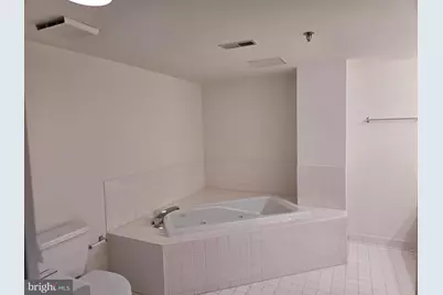 5450 Whitley Park Terrace #HR-912, Bethesda, MD 20814 - Photo 24