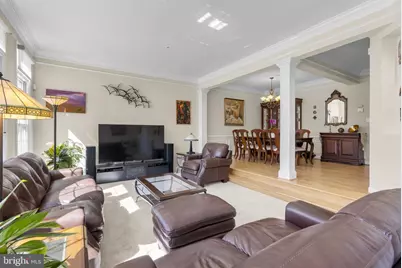 10407 Flowerfield Way, Potomac, MD 20854 - Photo 6