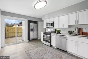 7635 Laytonia Dr, Gaithersburg, MD 20877 - Photo 6