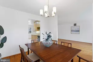 11705 Devilwood Ct, Potomac, MD 20854 - Photo 14