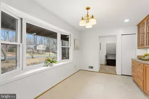 11705 Devilwood Ct, Potomac, MD 20854 - Photo 8