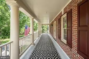 502 Barnside Pl, Rockville, MD 20850 - Photo 4