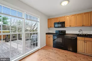 10 Ingleside Ct, Rockville, MD 20850 - Photo 16